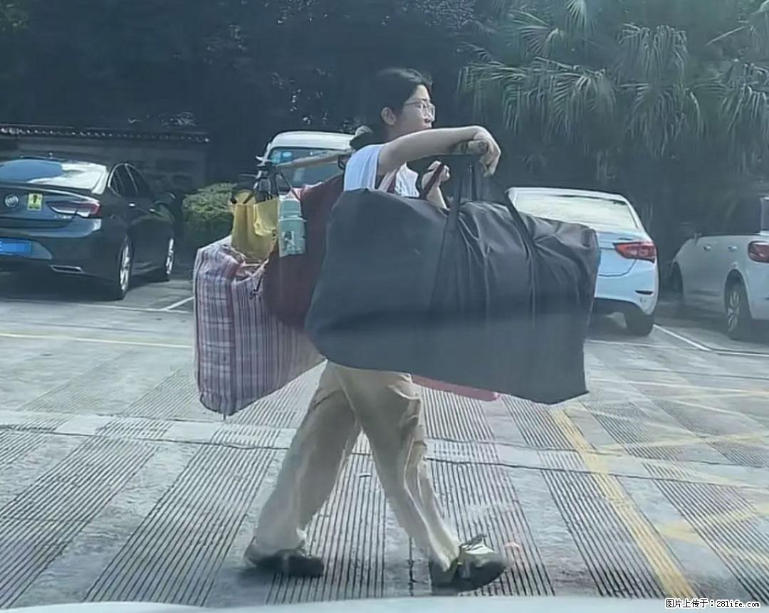 全网追的“扁担女孩”，找了一份暑假工，时薪12元 - 长春生活资讯 - 长春28生活网 cc.28life.com